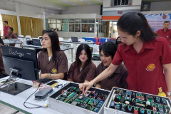 Upskill-Reskill-Coding-STEM-IOT-34